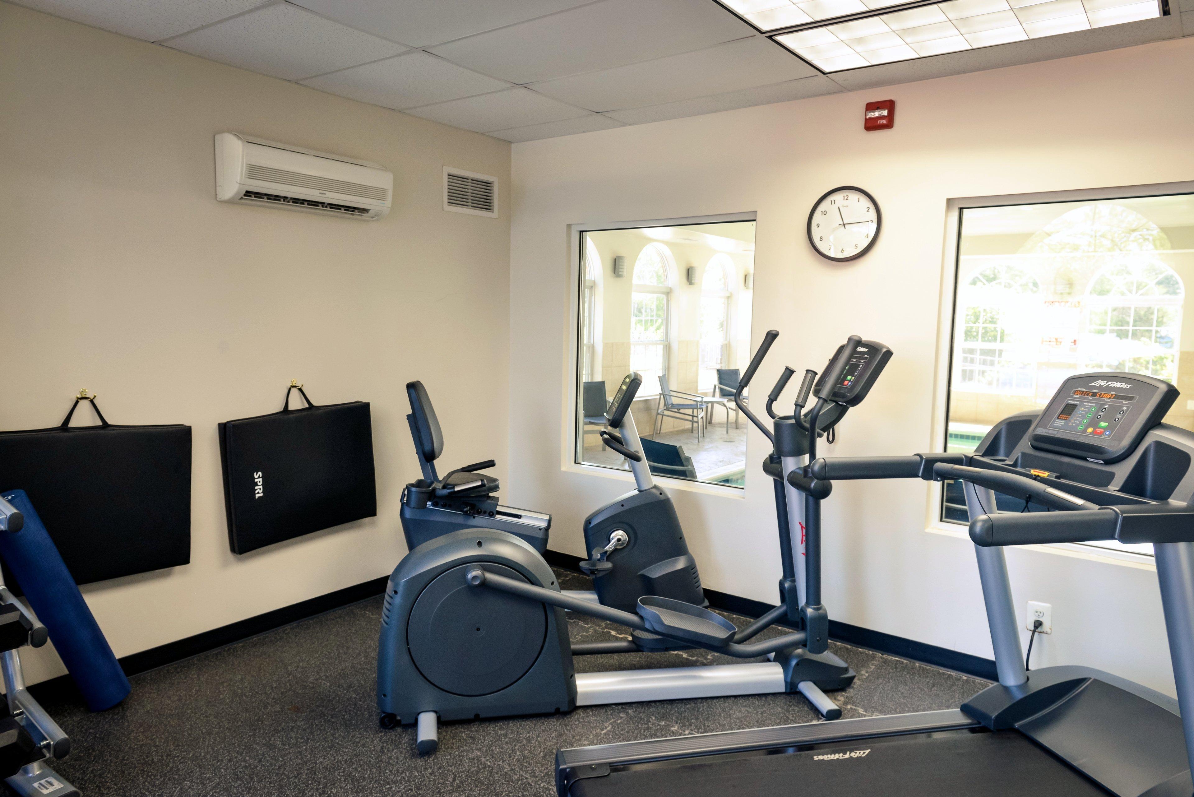 Holiday Inn Express Prince Frederick By Ihg Esterno foto