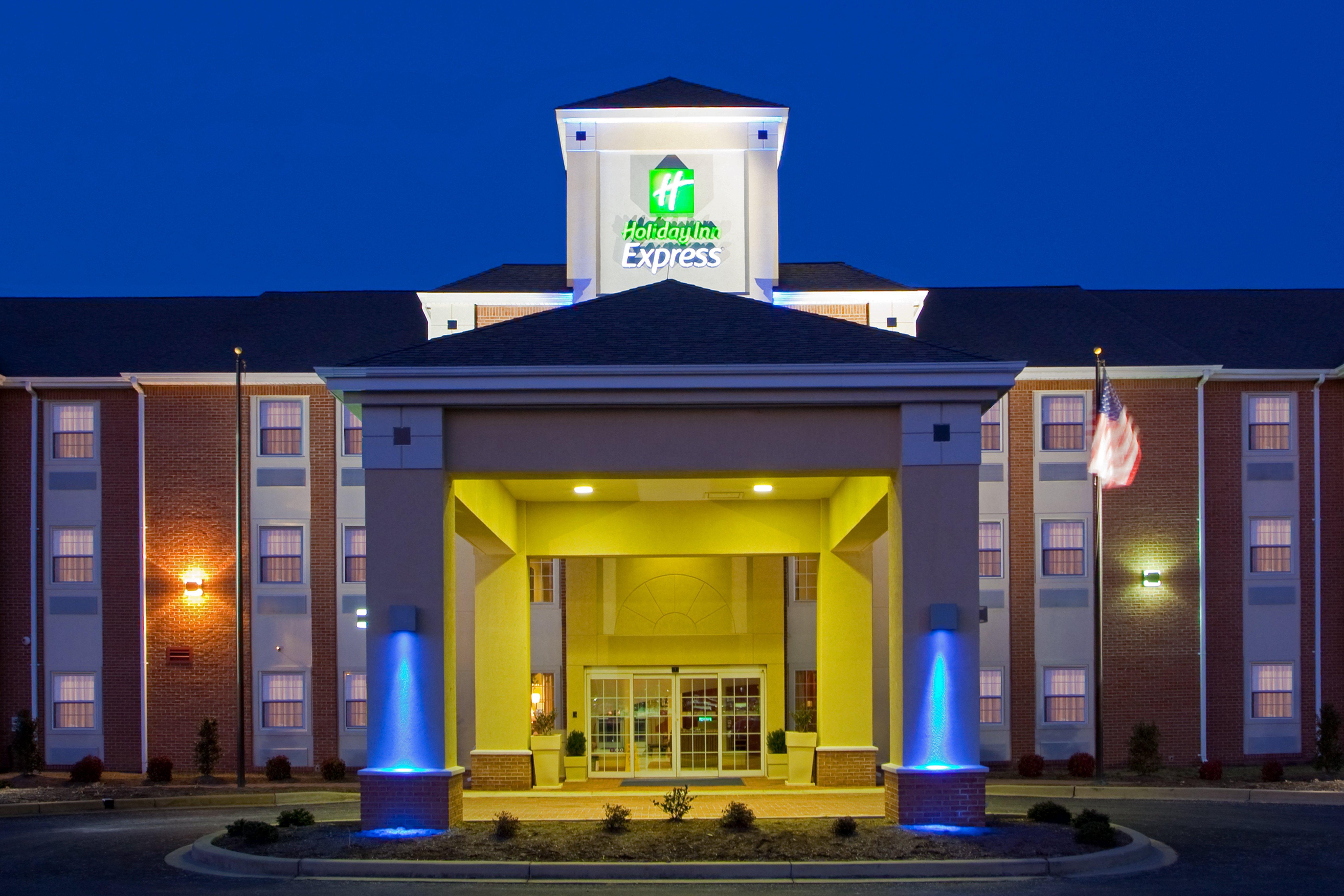 Holiday Inn Express Prince Frederick By Ihg Esterno foto