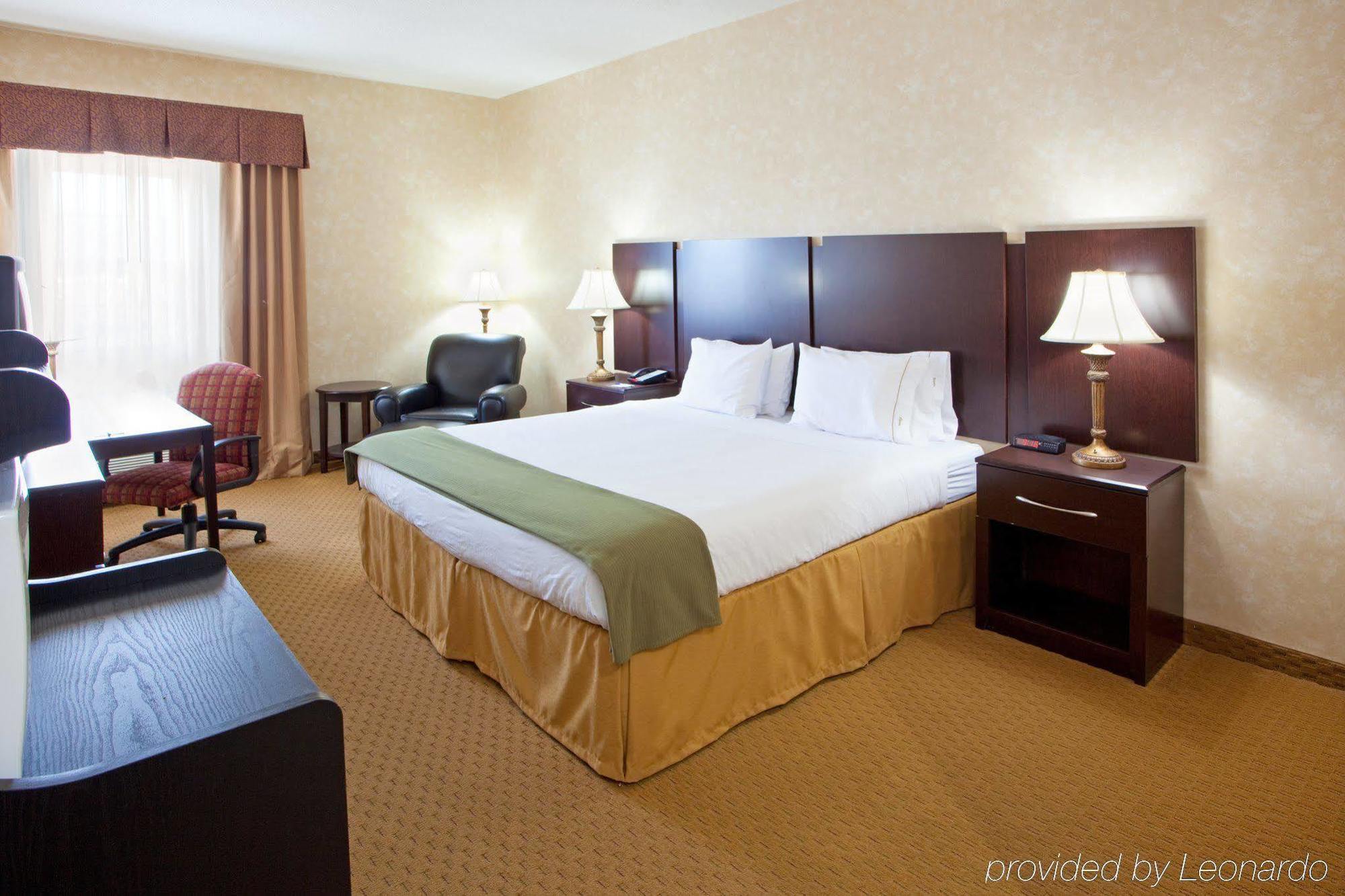 Holiday Inn Express Prince Frederick By Ihg Esterno foto