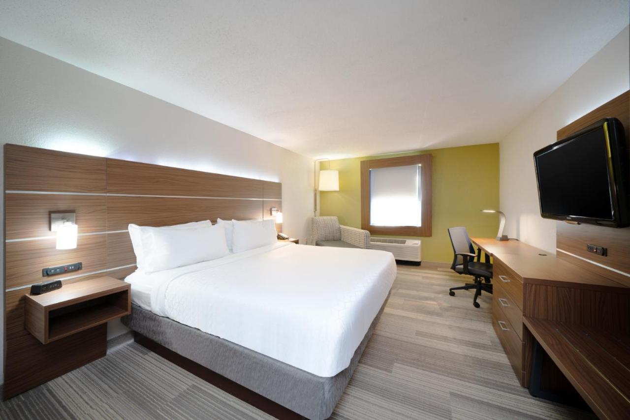 Holiday Inn Express Prince Frederick By Ihg Esterno foto